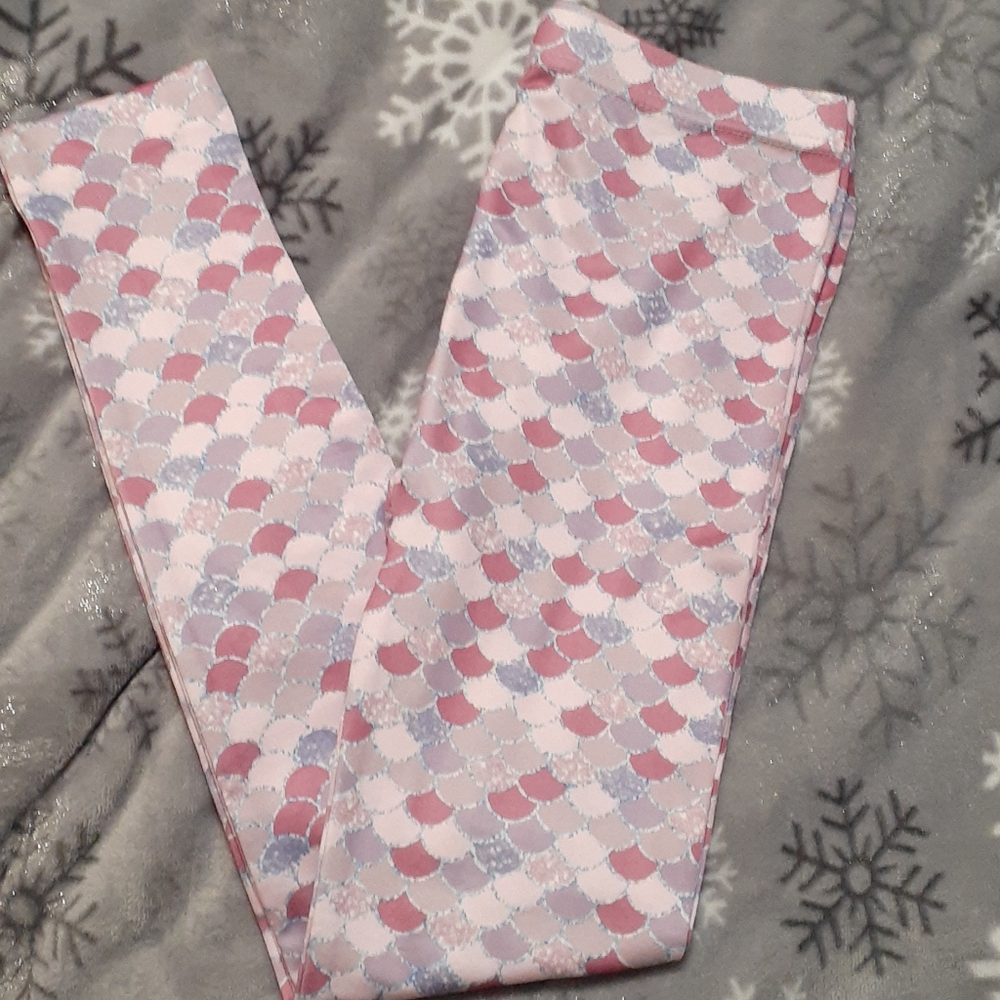 Girls size 12/14 leggings